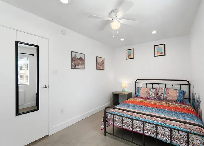 Pet Friendly Close To Asu Private Yard *